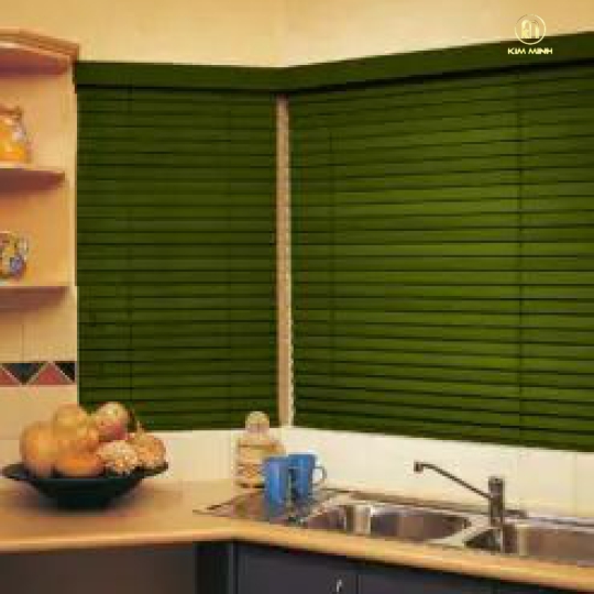 Rèm Gỗ Tùng Đỏ Vân Đá Pilano B063